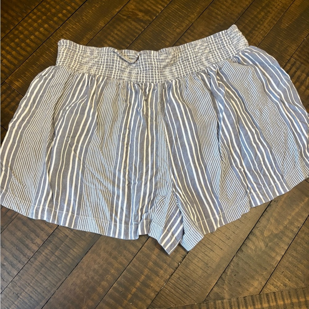 American Eagle Outfitters High Waist Striped Gray Shorts